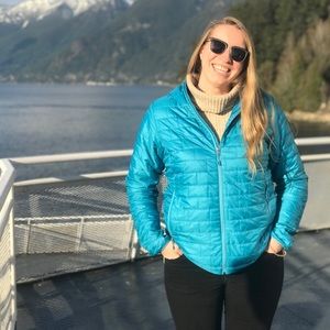 Meet your Posher, Casey